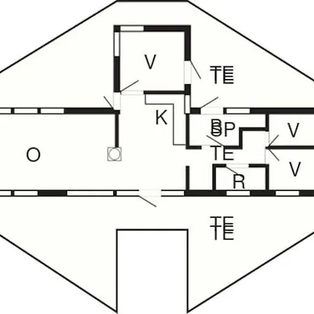 Three-bedroom In Holiday home Kalvag
