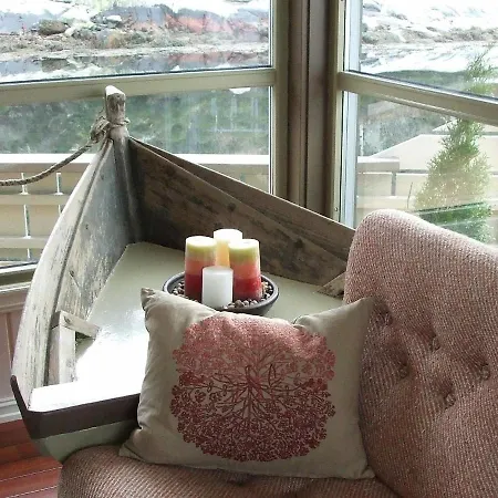 Holiday home Three-bedroom In