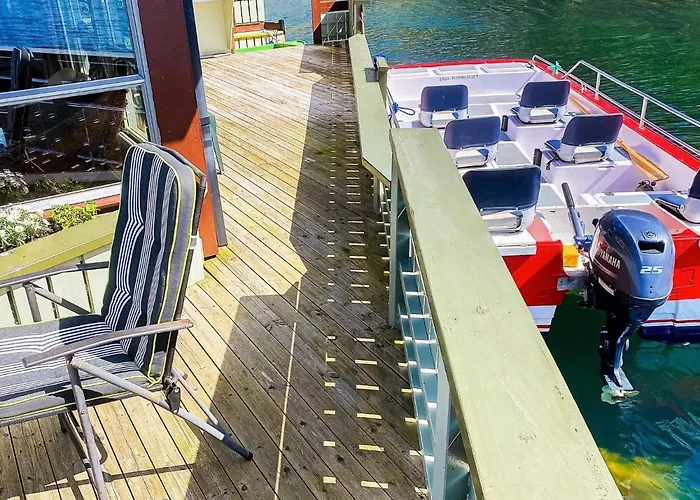 8 Person In Kalvag-by Traum Tatil Evi Kalvåg